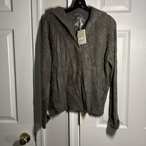 Barefoot dreams shawl collar pullover size Medium